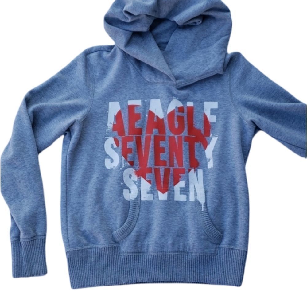 American Eagle sweatshirt